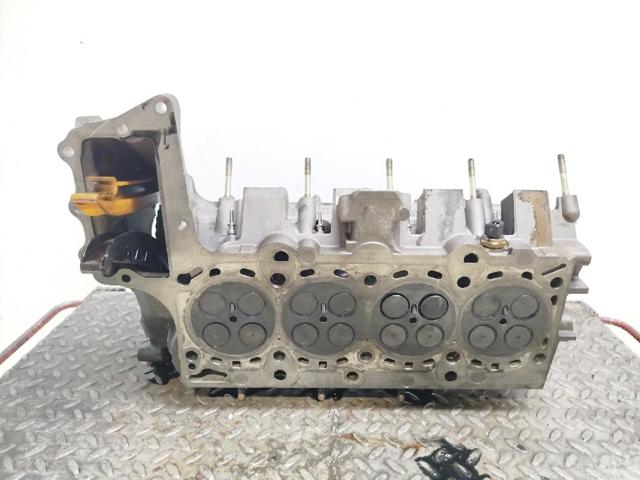 Głowica cylindrów BMW 1 E81