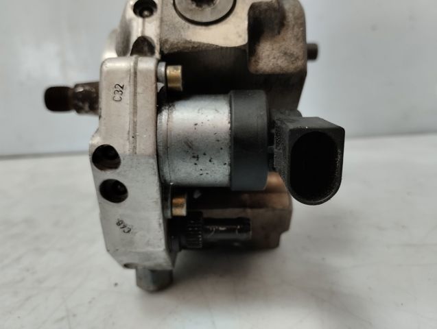 Pompa wtryskowa wysokiego ciśnienia 7788670 BMW