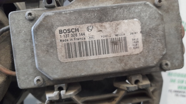 Dyfuzor chłodnicy, w komplecie z silnikiem i wirnikiem 7788905 BMW