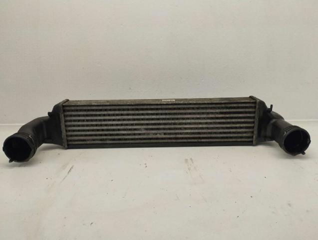 Chłodnica intercoolera 77897930 BMW