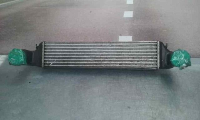 Chłodnica intercoolera 77897930 BMW