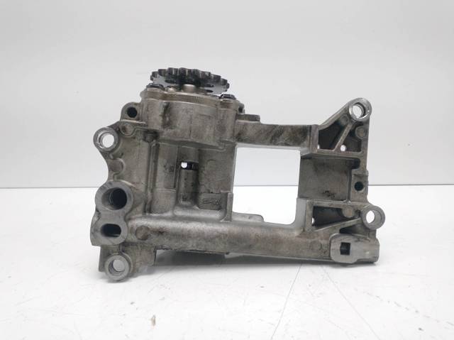 Pompa oleju 7789838 BMW