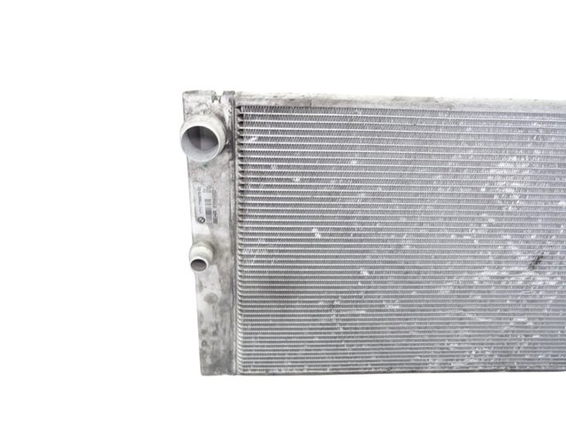 Chłodnica silnika 7795878 BMW