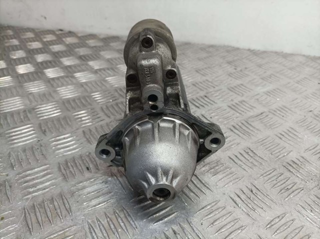 7796892 BMW