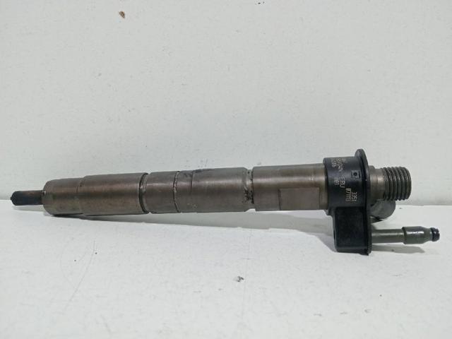 Wtryskiwacz paliwa 7797877 BMW