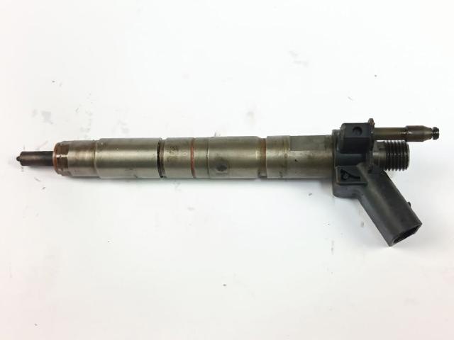 Wtryskiwacz paliwa 7797877 BMW