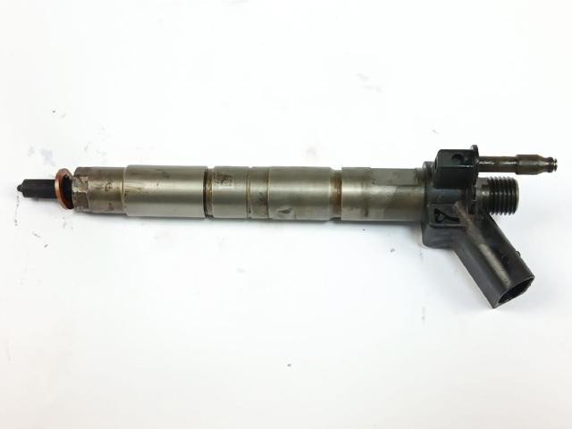 Wtryskiwacz paliwa 7797877 BMW