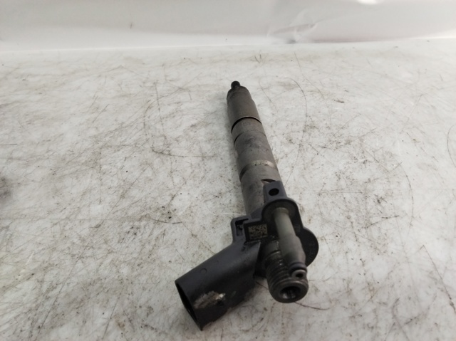 Wtryskiwacz paliwa 779787705 BMW