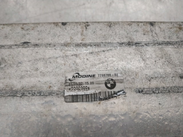 Chłodnica intercoolera 779878802 BMW