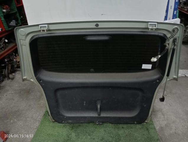 Drzwi tylne (bagażnika 3/5) Hyundai Terracan HP