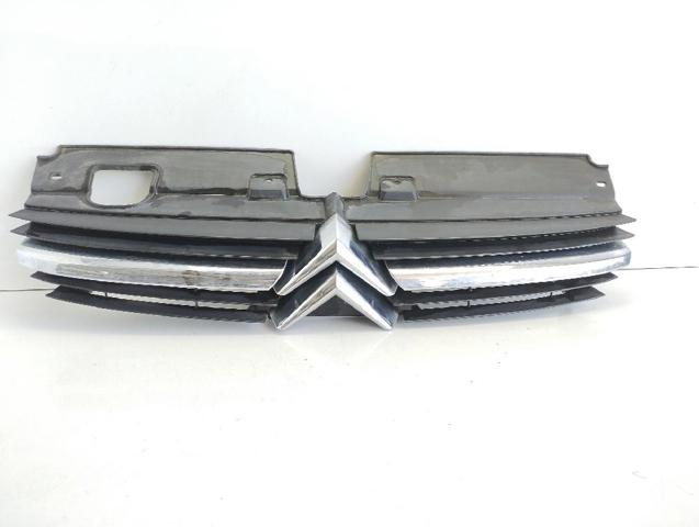 Atrapa chłodnicy 7804K2 PEUGEOT