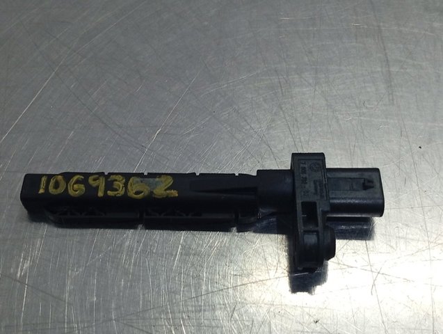 7806782 BMW