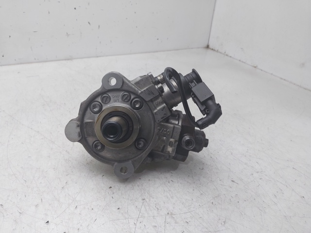 7810696 BMW