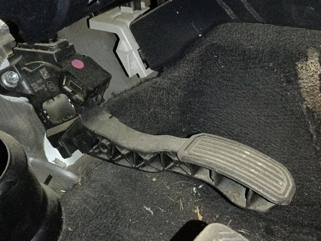 Pedał przyspieszenia (gazu) 7811002022 TOYOTA