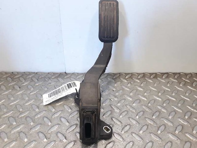 781100D010 Toyota