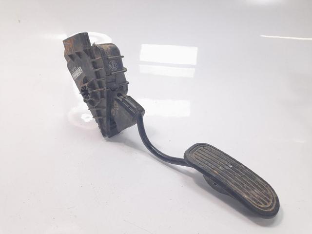 Pedał przyspieszenia (gazu) Toyota Hilux N