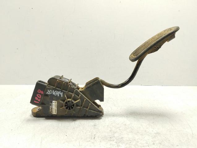 Pedał przyspieszenia (gazu) Toyota Hilux N