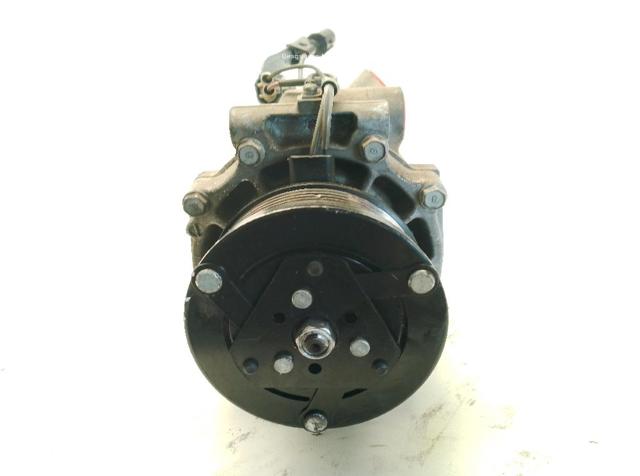 Sprężarka klimatyzacji 7813A321 MITSUBISHI