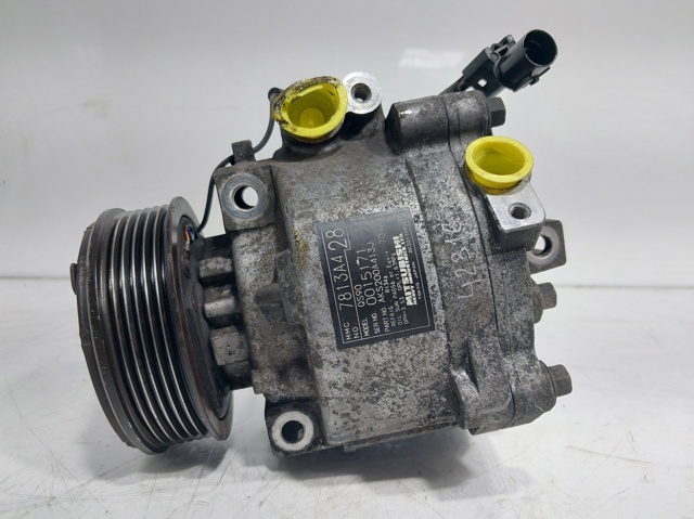 Sprężarka klimatyzacji 7813A428 MITSUBISHI