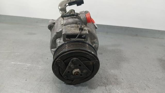 Sprężarka klimatyzacji 7813A817 MITSUBISHI
