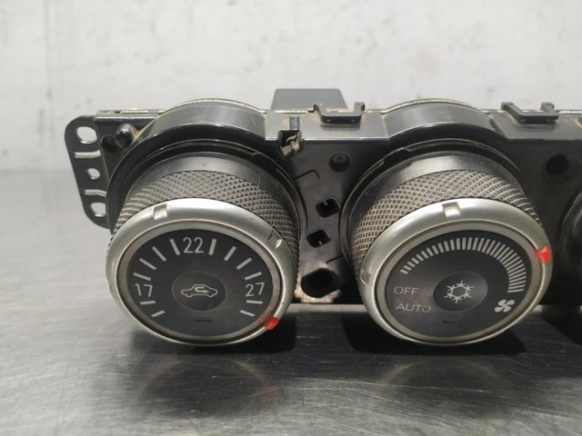 Sterownik trybów ogrzewania/klimatyzacji 7820A115XB MITSUBISHI