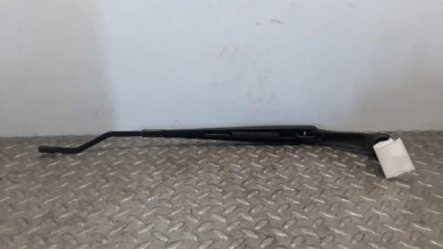Ramię wycieraczki szyby przedniej 7832108000 SSANG YONG