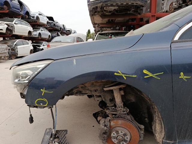 Błotnik przedni lewy 7840CA PEUGEOT