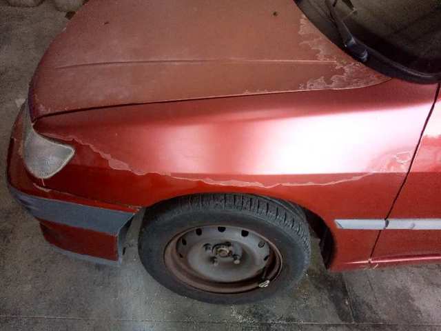 Błotnik przedni lewy do Peugeot 306 7A
