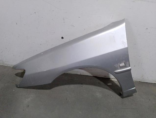 Błotnik Peugeot 306