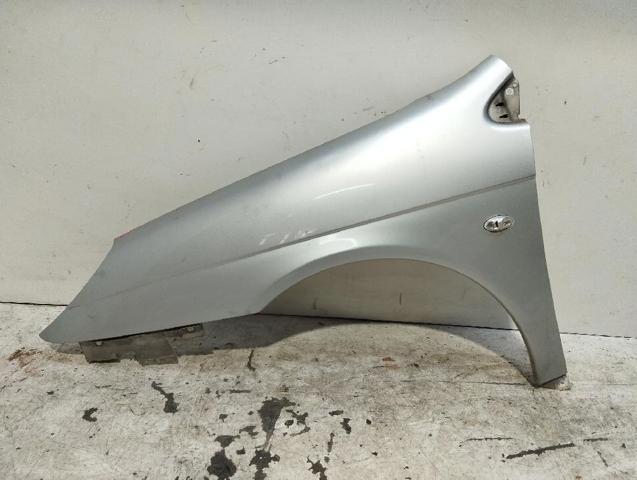 Błotnik przedni lewy 7840Q2 PEUGEOT