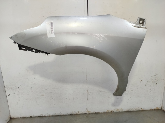Błotnik przedni lewy 7840Q3 PEUGEOT