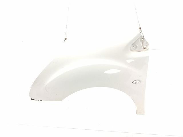 Błotnik przedni lewy 7840W2 PEUGEOT
