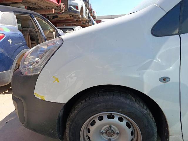 Błotnik przedni lewy 7840W2 PEUGEOT