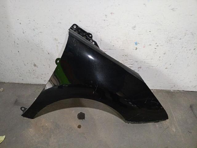 Błotnik przedni prawy 7841AF PEUGEOT