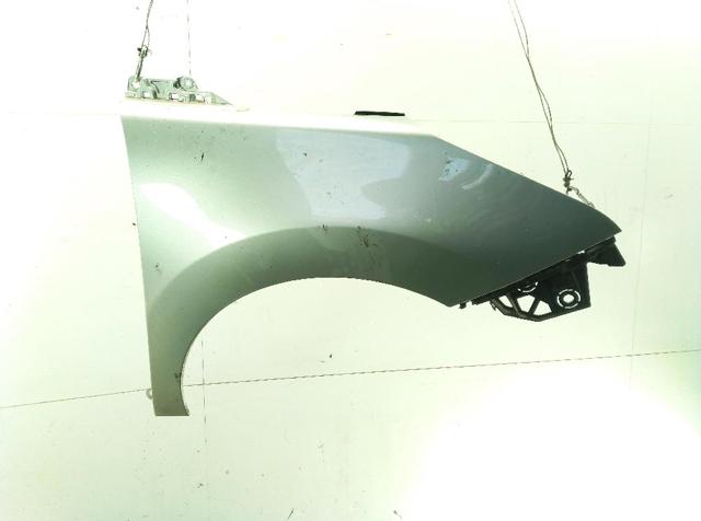Błotnik przedni prawy 7841AF PEUGEOT
