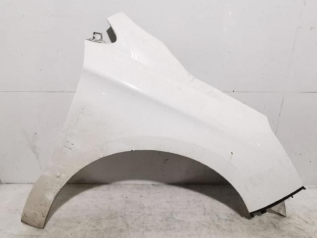 Błotnik przedni prawy 7841AX PEUGEOT