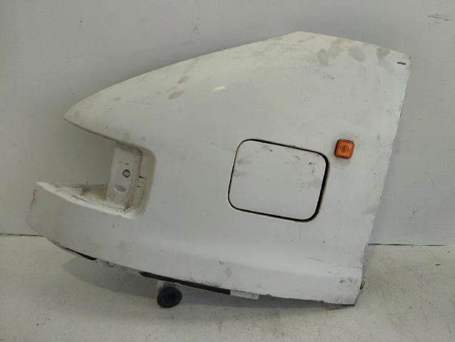 Błotnik przedni lewy 7841E7 PEUGEOT