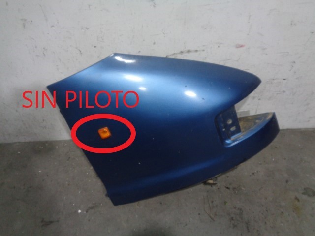 Błotnik przedni prawy 7841E8 PEUGEOT