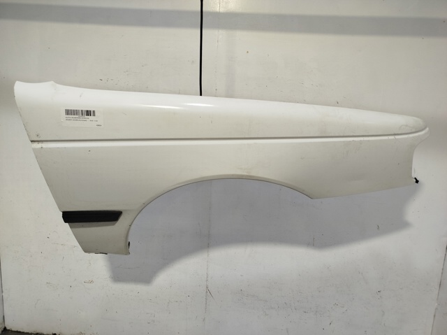 Kupić Błotnik przedni prawy Peugeot 405 I 15B w dobrej cenie