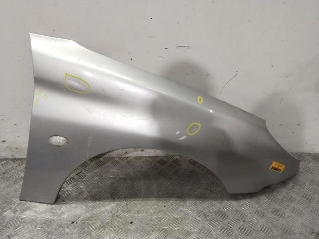 Błotnik przedni prawy 7841L0 PEUGEOT