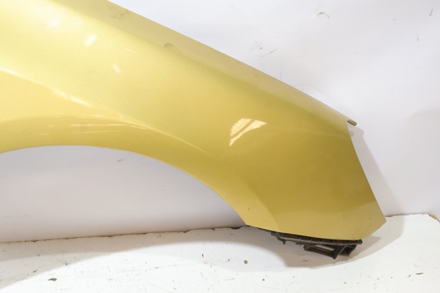 Błotnik przedni prawy 7841N7 PEUGEOT