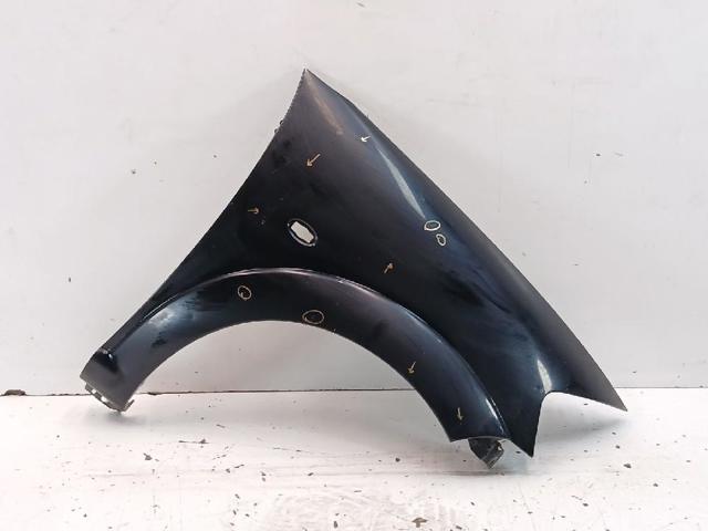 Błotnik przedni prawy 7841P4 PEUGEOT