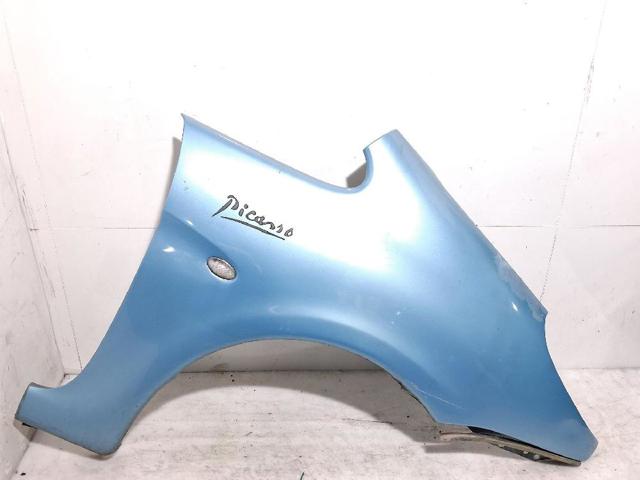 Błotnik przedni prawy 7841R9 PEUGEOT