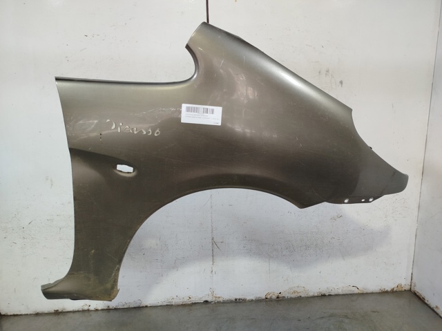 Błotnik przedni prawy 7841R9 PEUGEOT