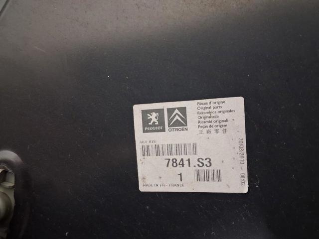 Błotnik przedni prawy Citroen C3 1 FC