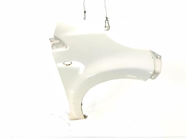 Błotnik przedni prawy Peugeot 107