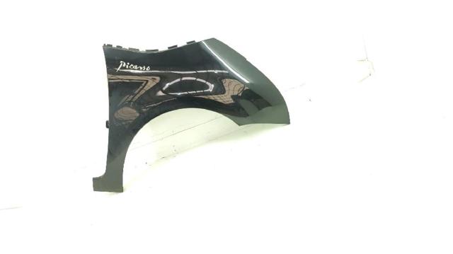 Błotnik przedni prawy 7841X2 PEUGEOT