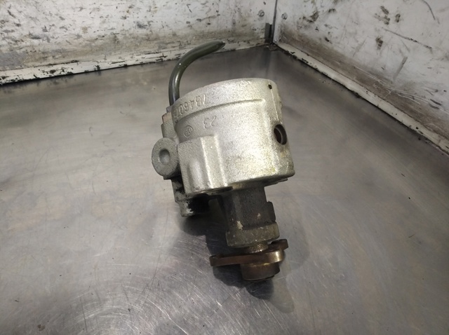 7846075 Renault (RVI)