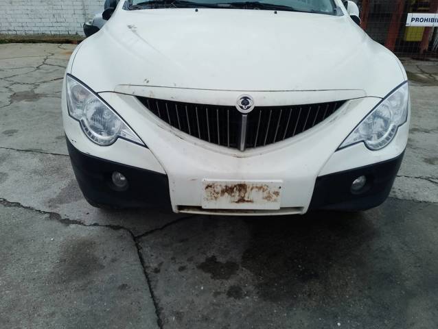 Zderzak przedni SsangYong Actyon CJ
