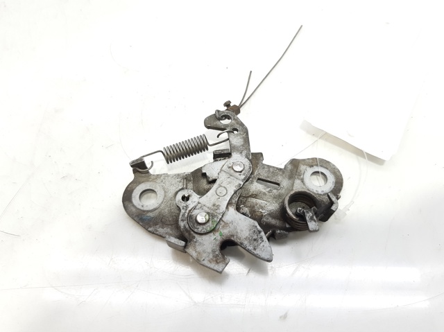 Zamek maski Citroen Berlingo M